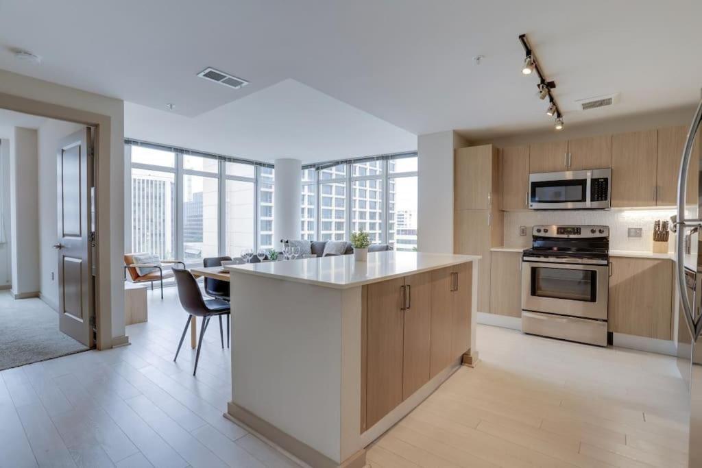Wonderful 2Br Apartment At Crystal City Arlington Ngoại thất bức ảnh