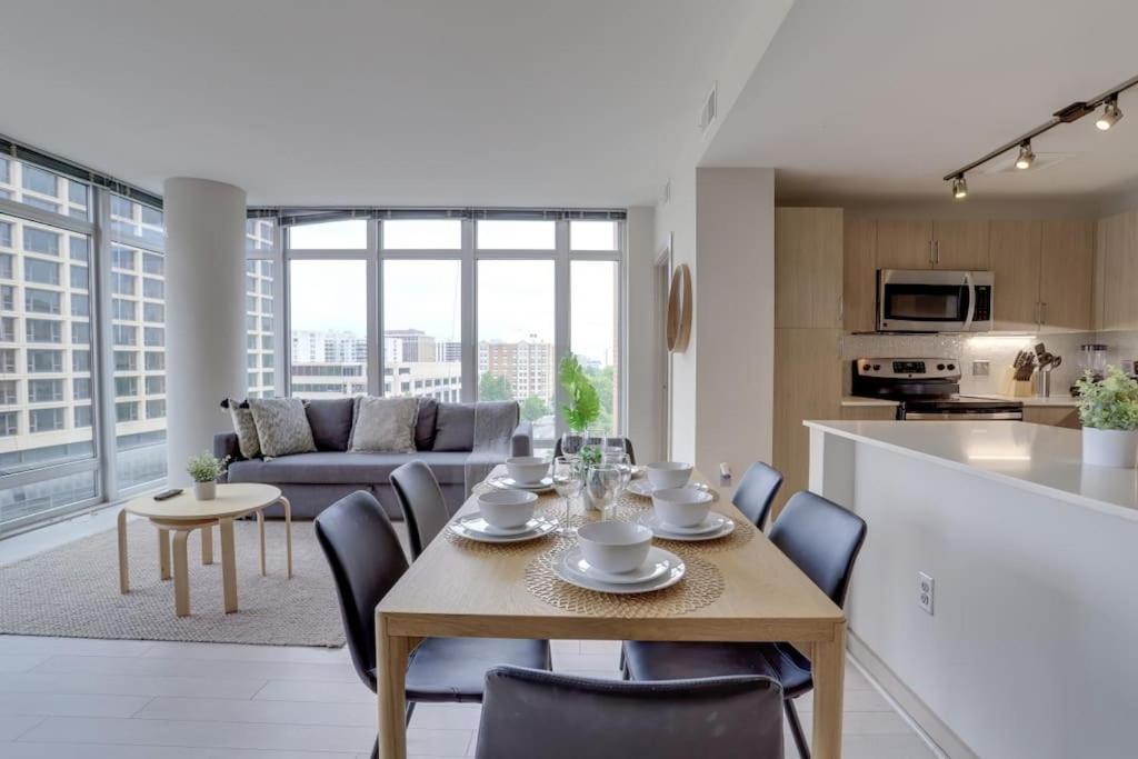 Wonderful 2Br Apartment At Crystal City Arlington Ngoại thất bức ảnh