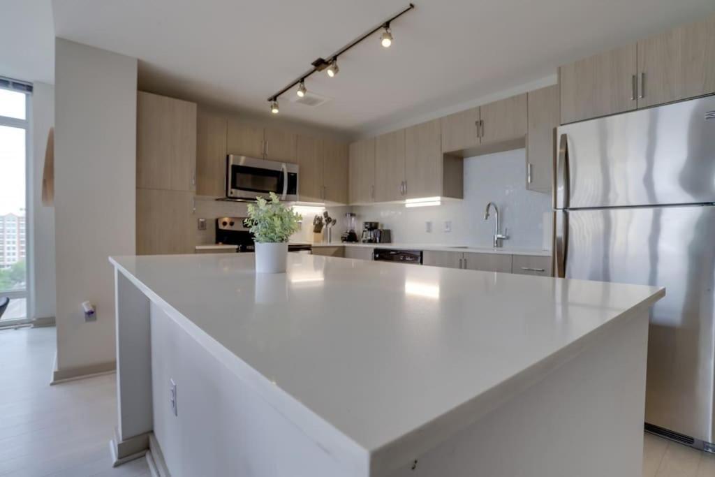 Wonderful 2Br Apartment At Crystal City Arlington Ngoại thất bức ảnh