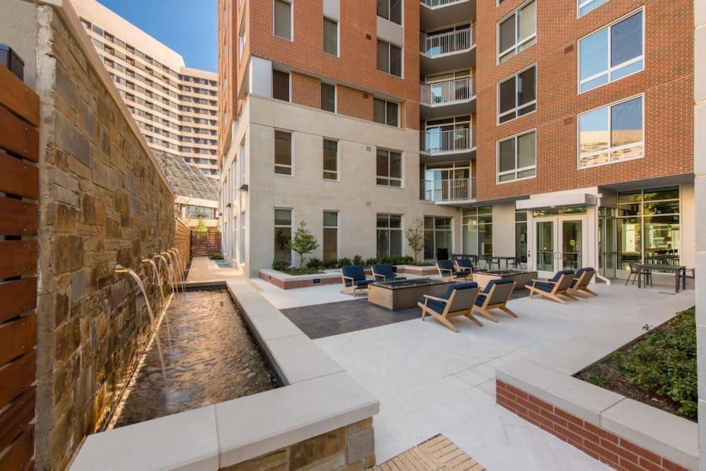 Wonderful 2Br Apartment At Crystal City Arlington Ngoại thất bức ảnh
