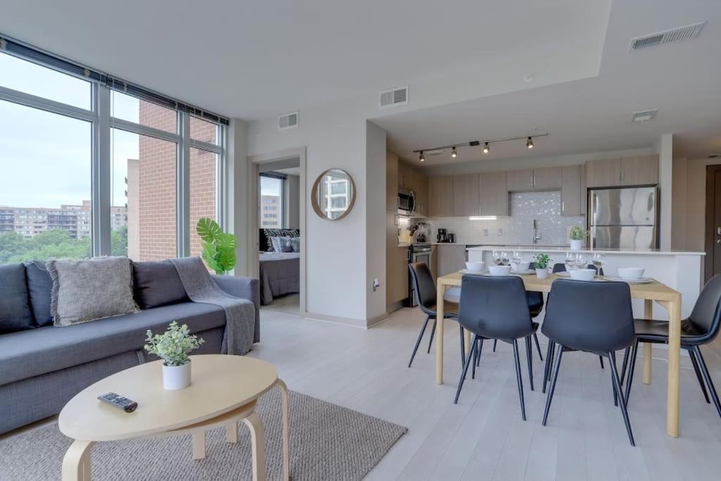 Wonderful 2Br Apartment At Crystal City Arlington Ngoại thất bức ảnh