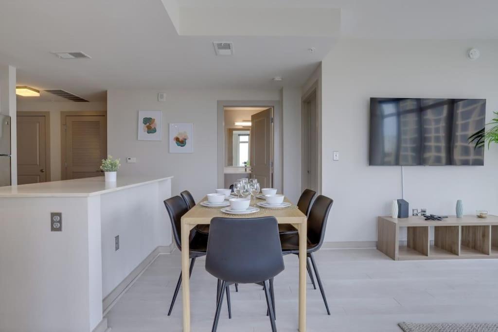 Wonderful 2Br Apartment At Crystal City Arlington Ngoại thất bức ảnh